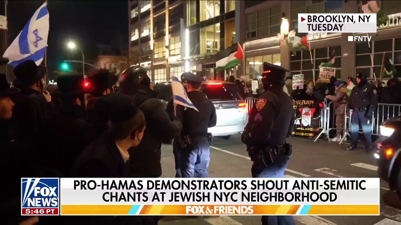 Pro-Palestinian protesters target Jewish NYC neighborhood 