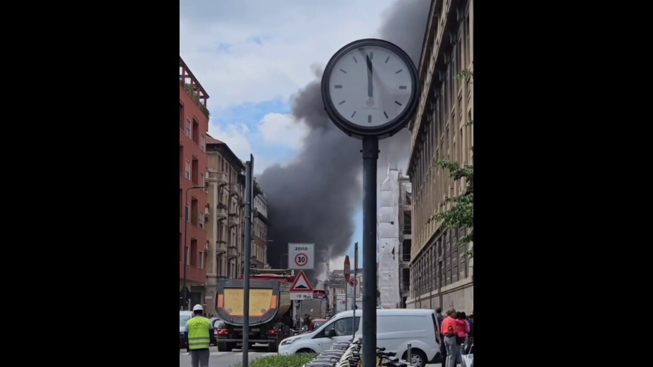 Van carrying oxygen tanks explodes in Milan