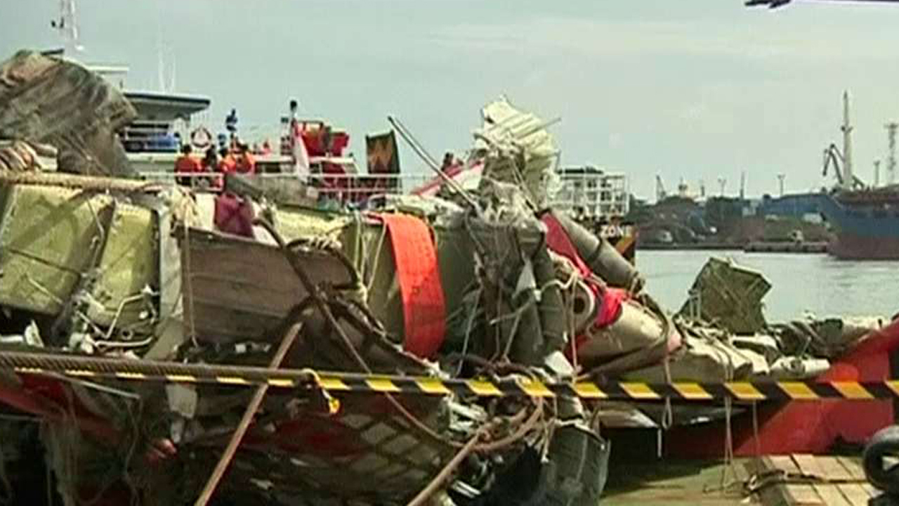Investigation reveals cause of deadly AirAsia crash