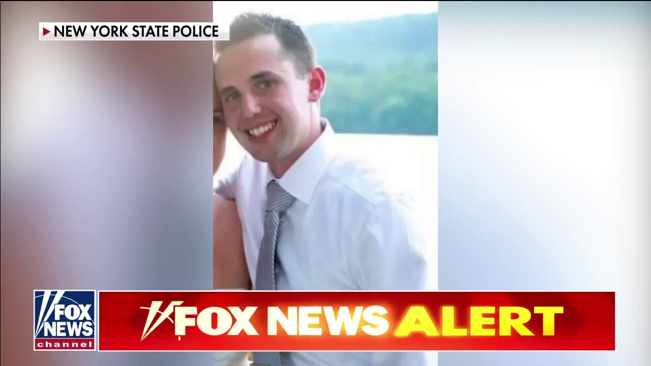 Manhunt Underway For Suspect Wanted In New York Trooper Shooting On Air Videos Fox News 0376