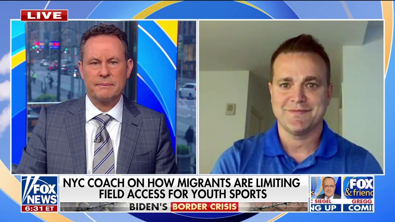 Младежкият футболен треньор на Ню Йорк бие тревога за кризата с мигрантите, отказвайки достъп на деца до игрища