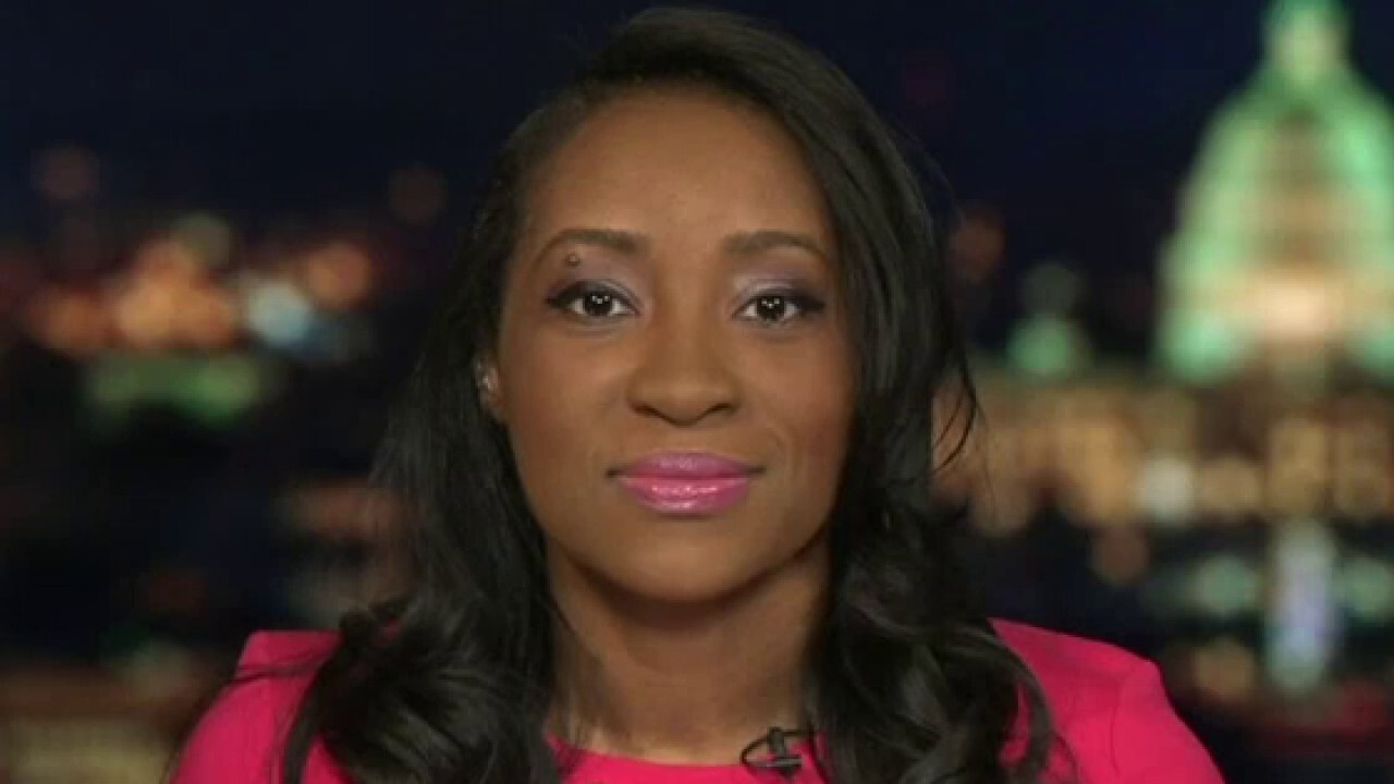 CNN anchor claims BLM not comparable to Capitol riots 