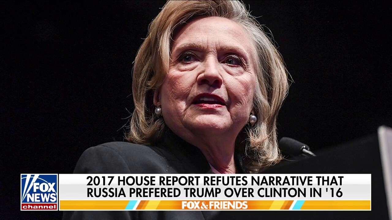 Hillary Clinton aide dismisses Tulsi Gabbard's claims as 'ridiculous'