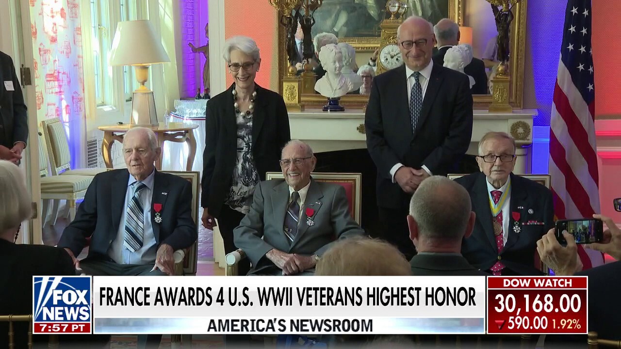 France awards four US WWII veterans highest honor