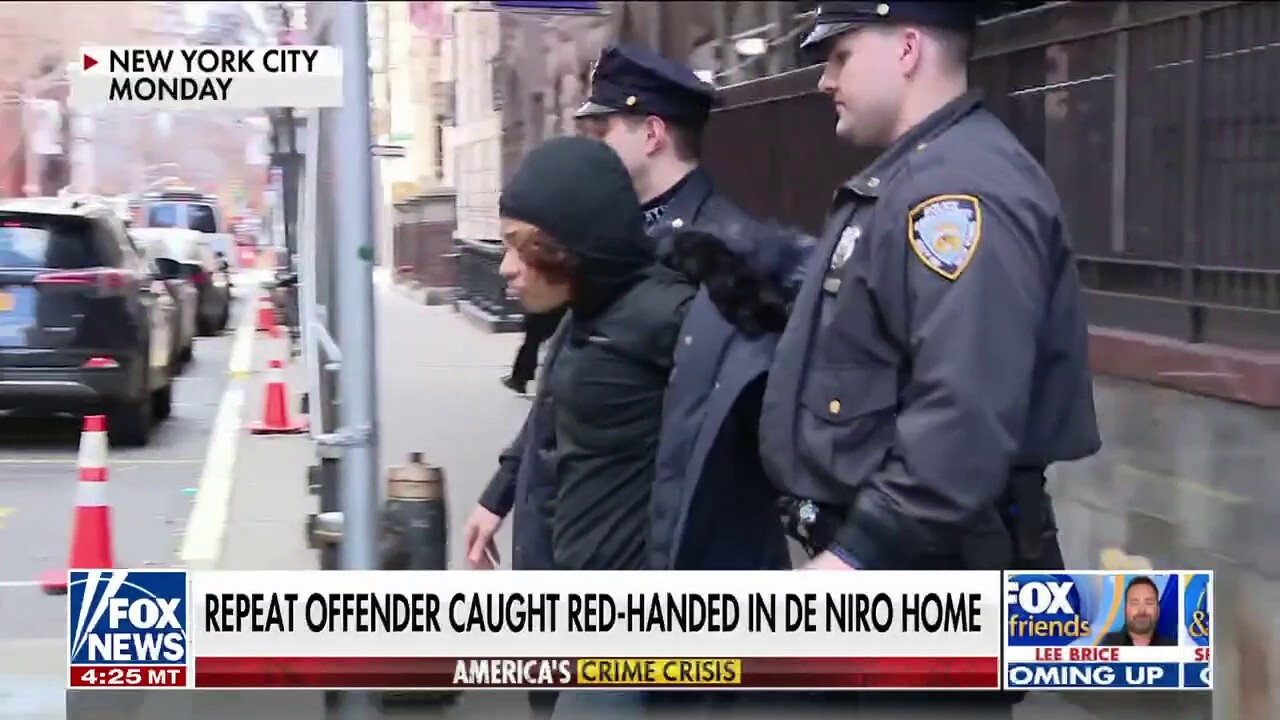 Alleged serial burglar arrested for Robert De Niro home invasion | Fox ...