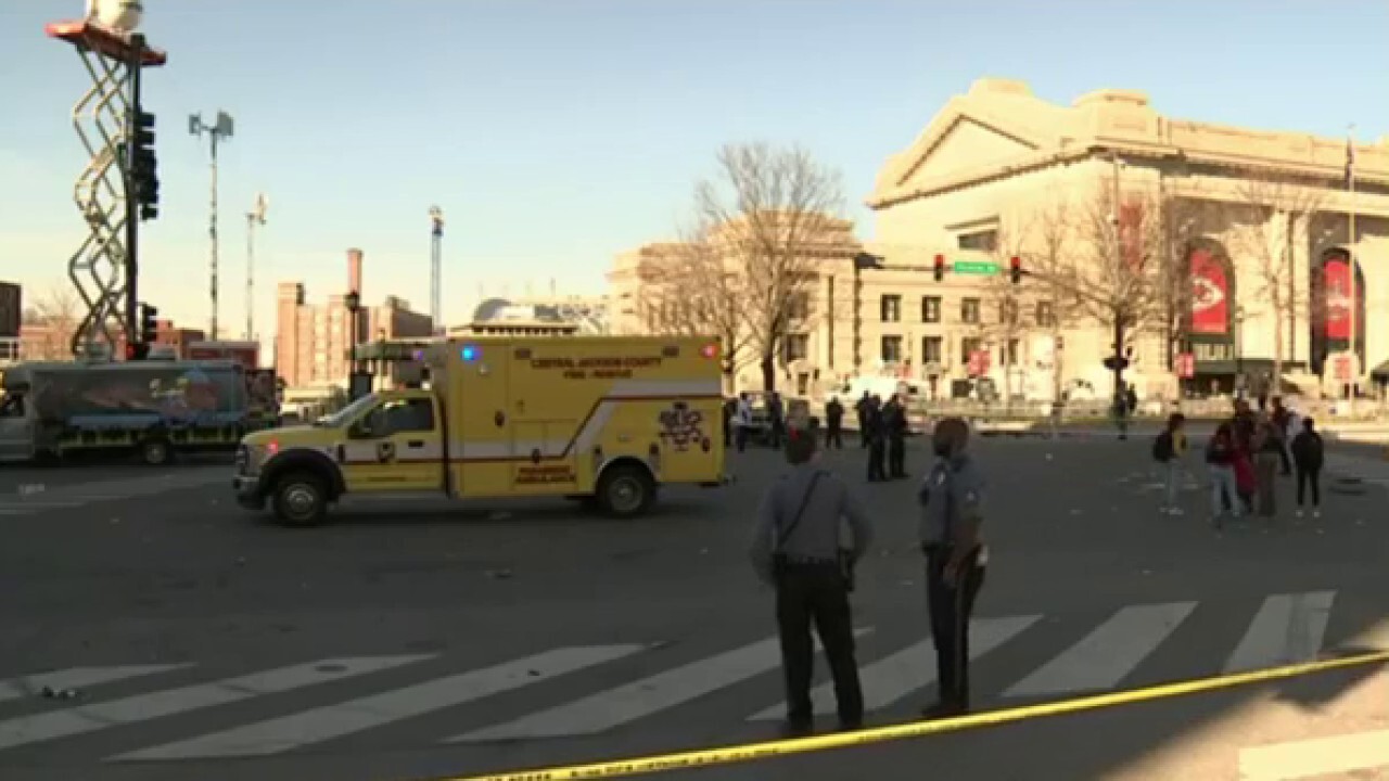 Report: 8 to 10 people hurt at shooting near Chiefs Super Bowl parade