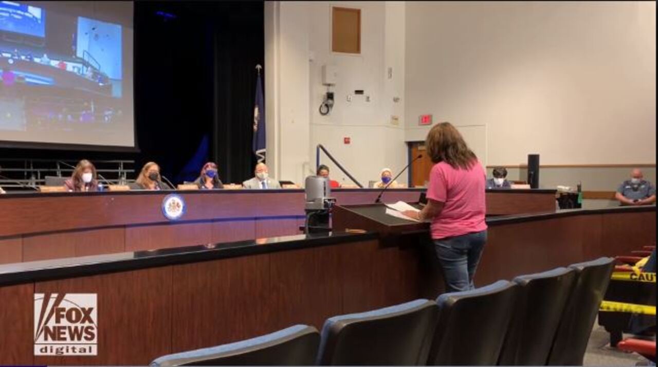 Former Fairfax County School Board member condemns current school board