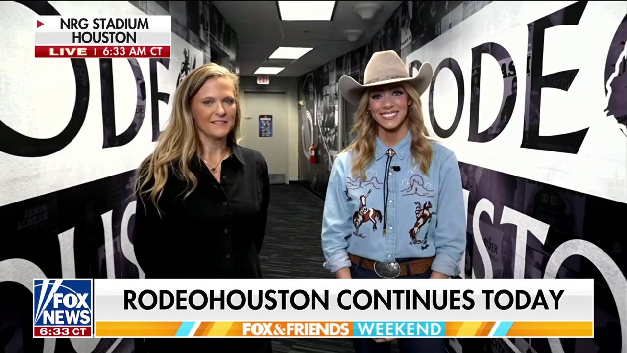 Abby Hornacek gets an exclusive backstage tour at RodeoHouston