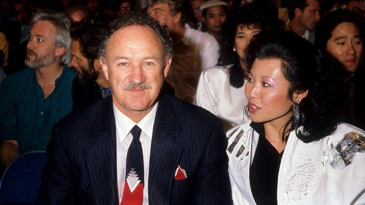  Investigators clasp  briefing connected  decease  of Gene Hackman and Betsy Arakawa