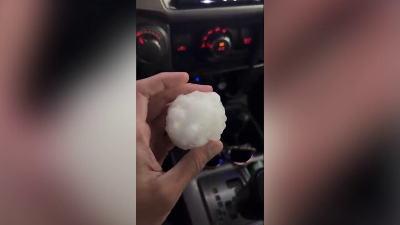 Baseball-sized hail hit Oklahoma amid tornado