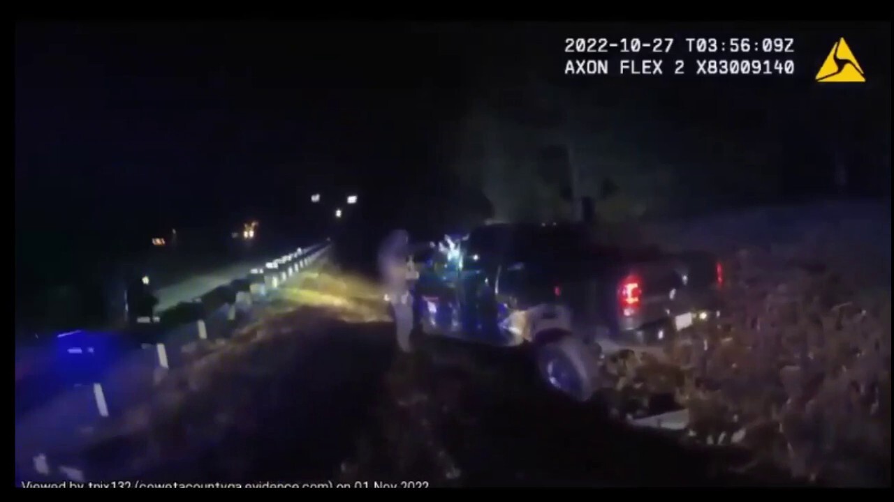 Coweta County Sheriff’s Office releases video of high-speed chase of suspect accused of stealing pick-up from first date 