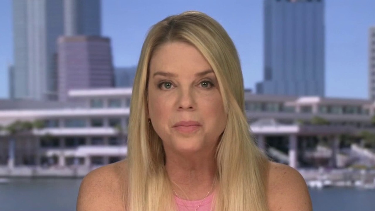 Pam Bondi: We have to support our men, women in law enforcement