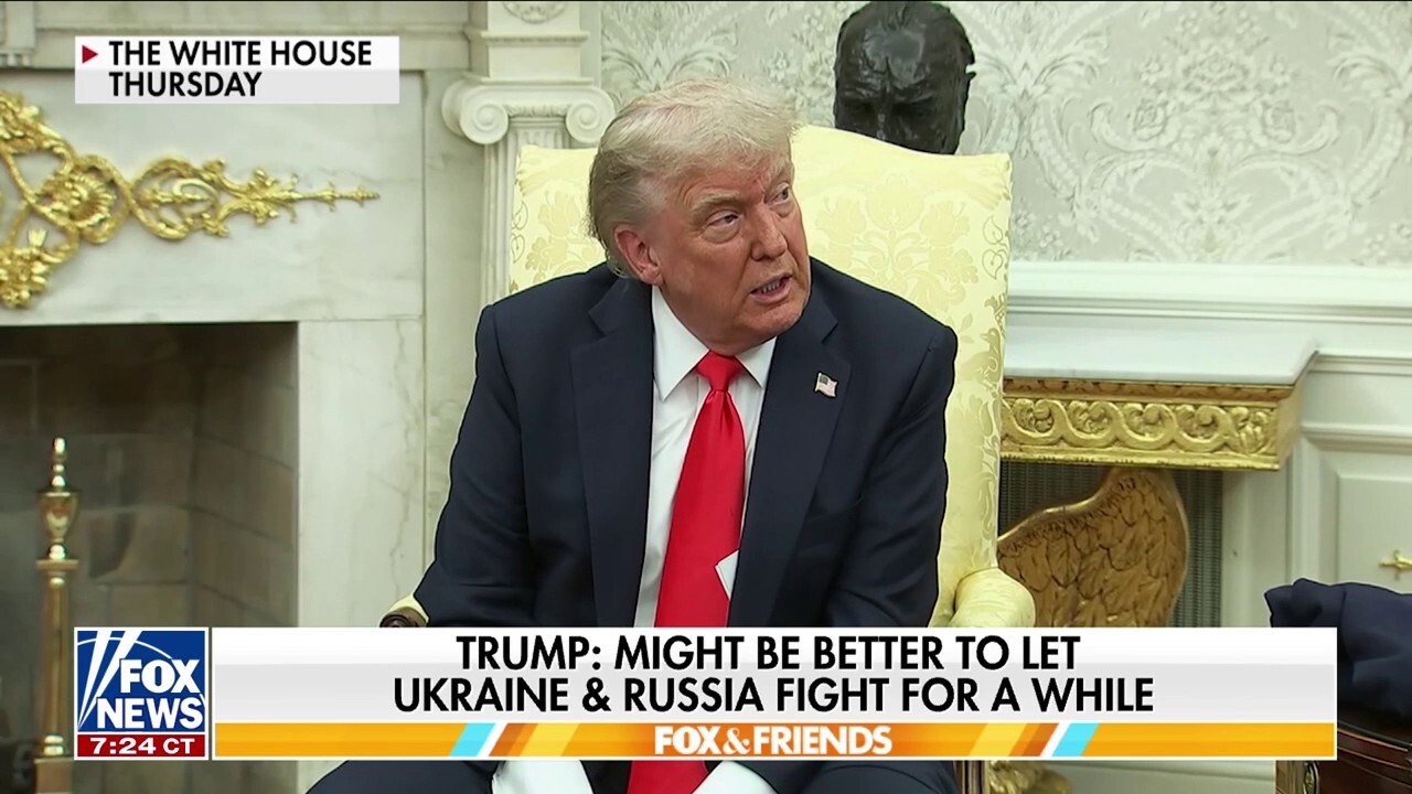 Trump suggests taking a step back from Ukraine peace talks 