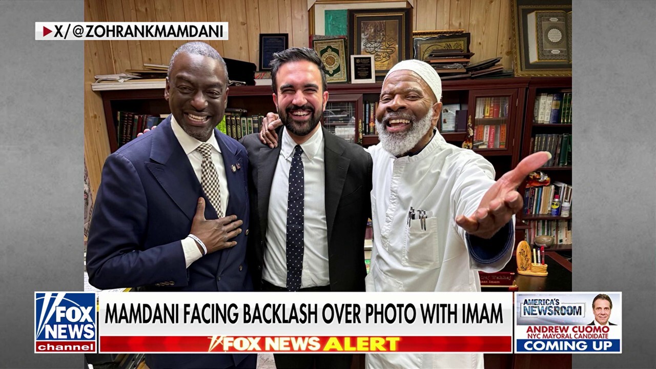 Mamdani blasted for photo with imam linked to '93 WTC bombing