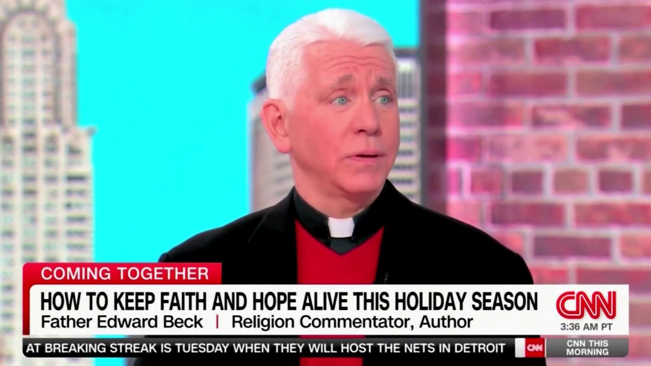 CNN guest links 'story of Christmas' to Israel-Hamas war