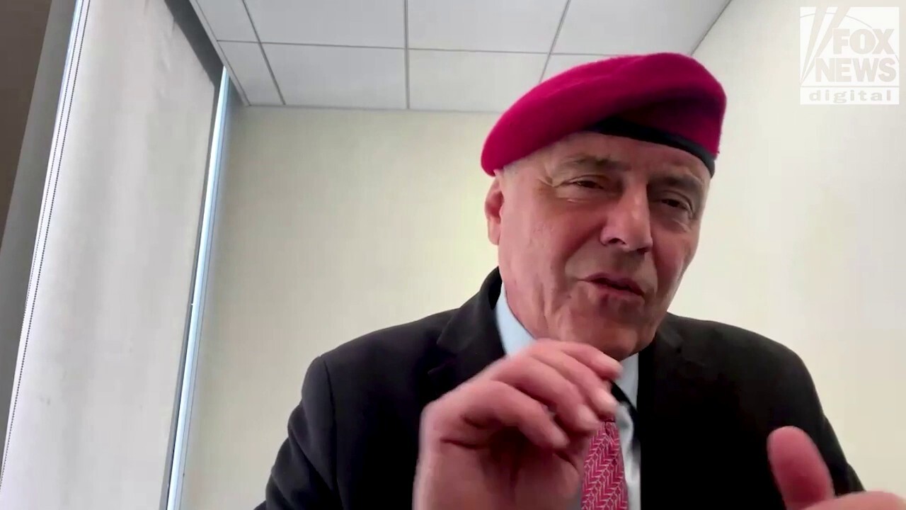 Curtis Sliwa, GOP candidate for NYC mayor, slams Zohran Mamdani for doing 'as I say and not as I do'