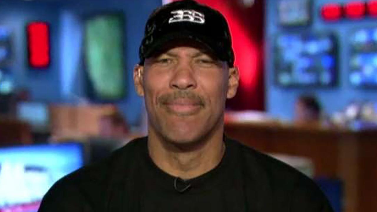 LaVar Ball on relationship with Trump, anthem protests