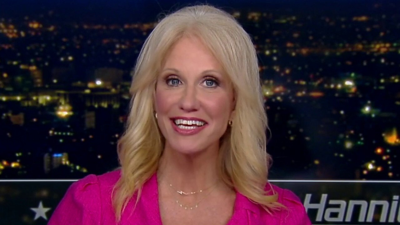  Kellyanne Conway: Trump celebrated today