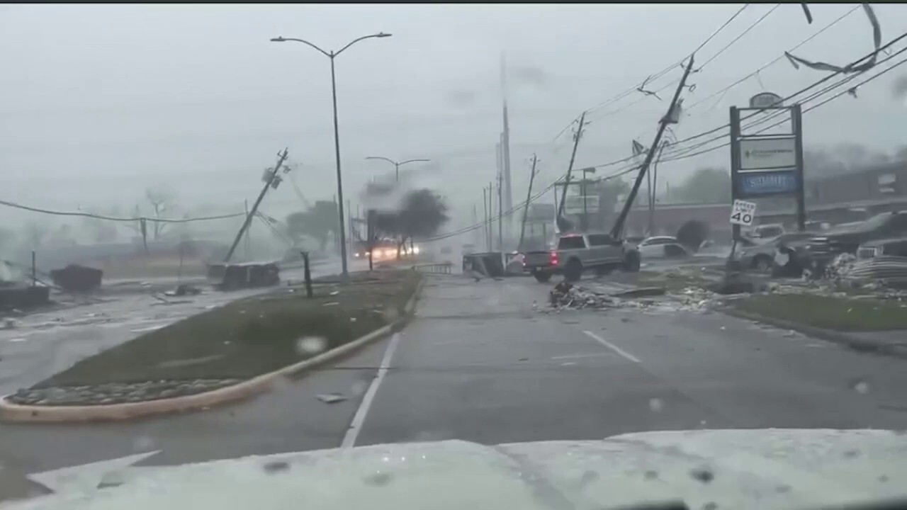Tornado causes significant damage in Texas