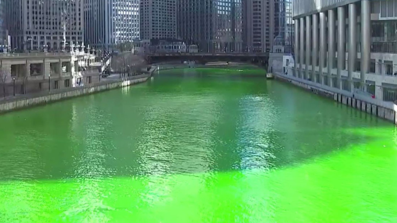 Chicago River dyed green for St. Patrick's Day Fox News Video
