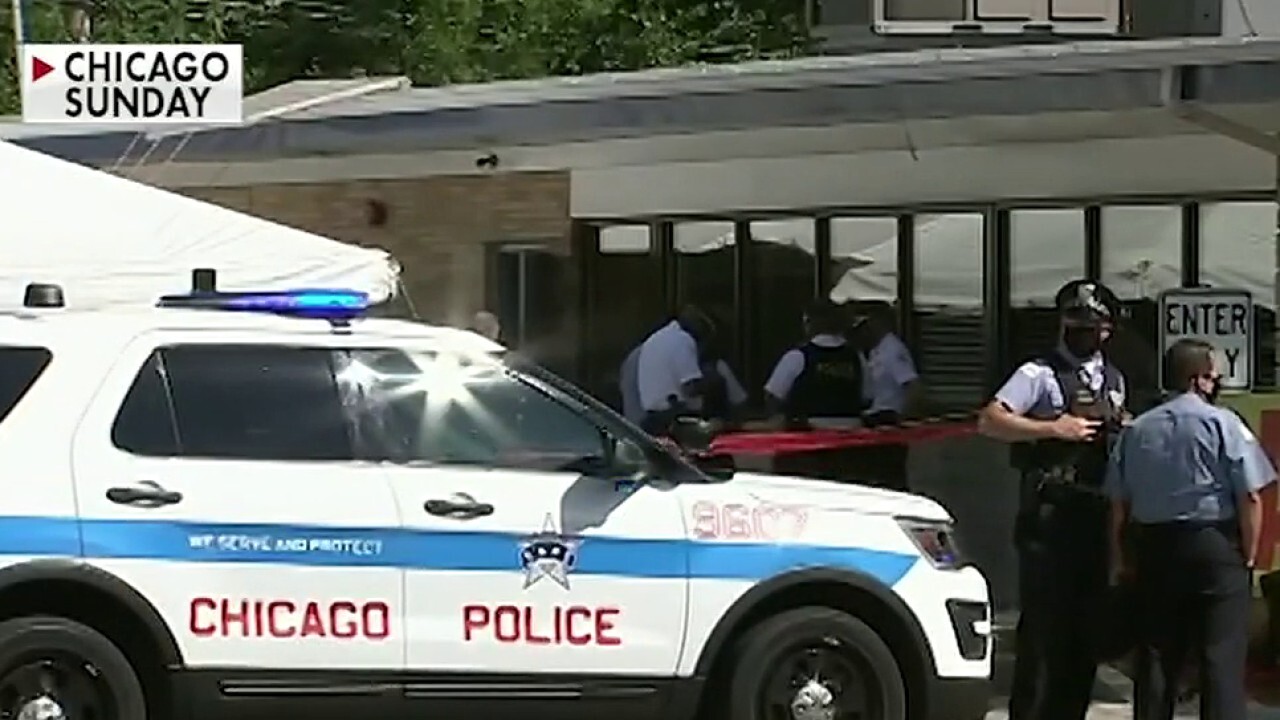 Over 50 people shot, 10 killed In Chicago over the weekend