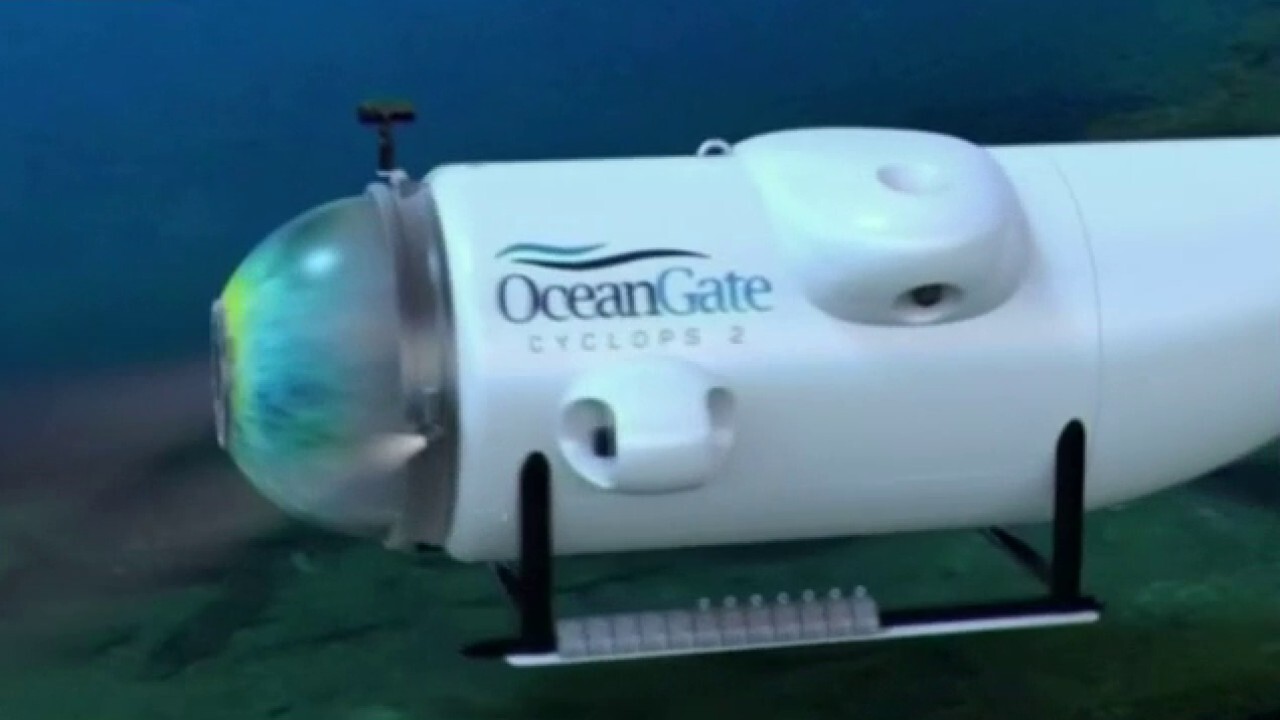 Titanic submersible: Fmr Navy submarine officer describes risks of deep sea tourism