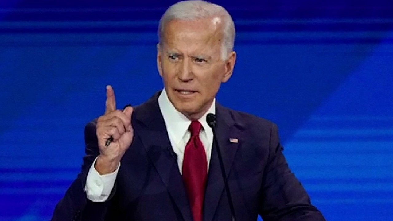 Biden spokesman calls reporter who broke unmasking story a 'right-wing hack'	