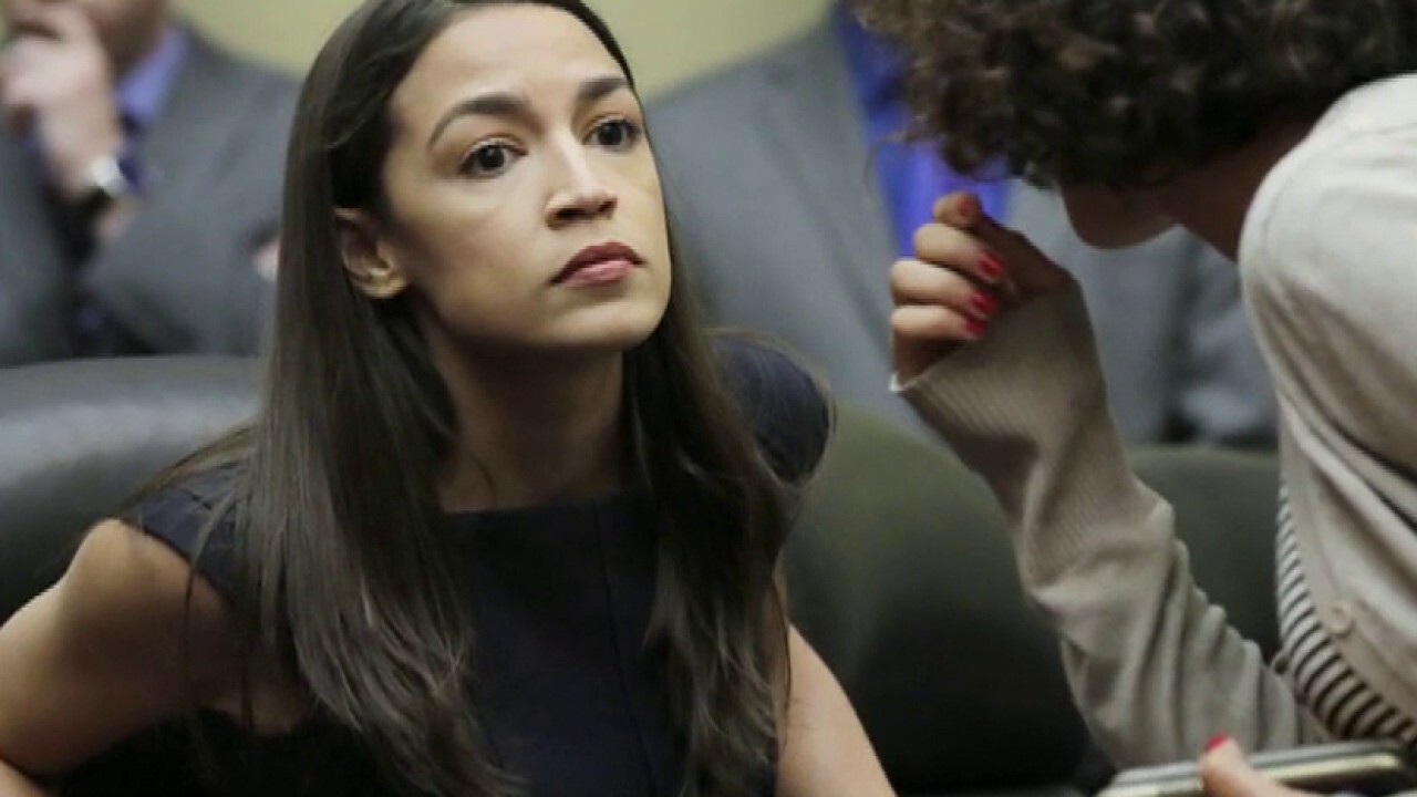 Outnumbered Is Aoc Eyeing Chuck Schumers Senate Seat On Air Videos Fox News 1084