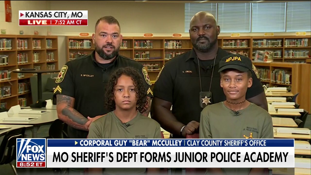 Missouri sheriff's department hosts junior police academy for middle schoolers