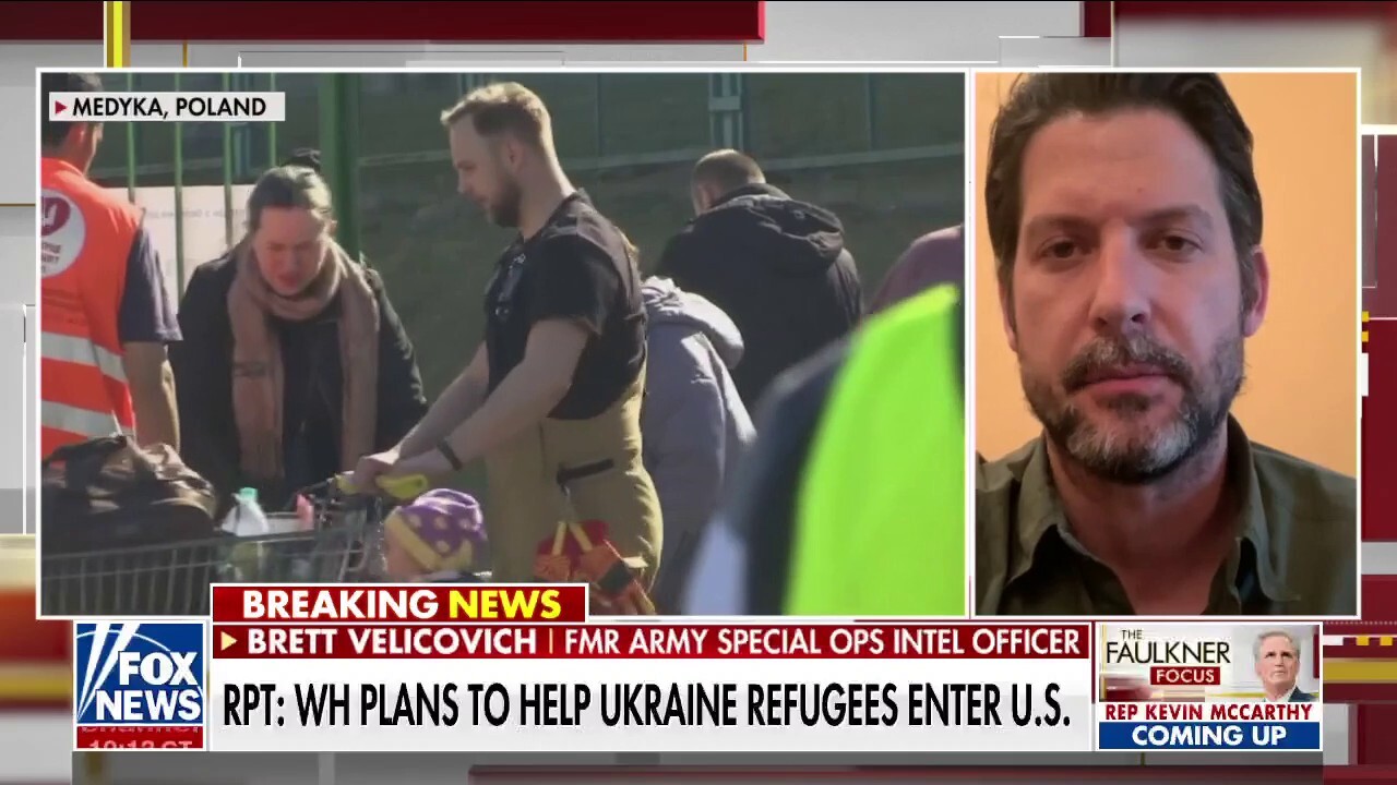 Crisis in Ukraine: Former Army Special Ops Brett Velicovich on his efforts to help aid the war-torn country