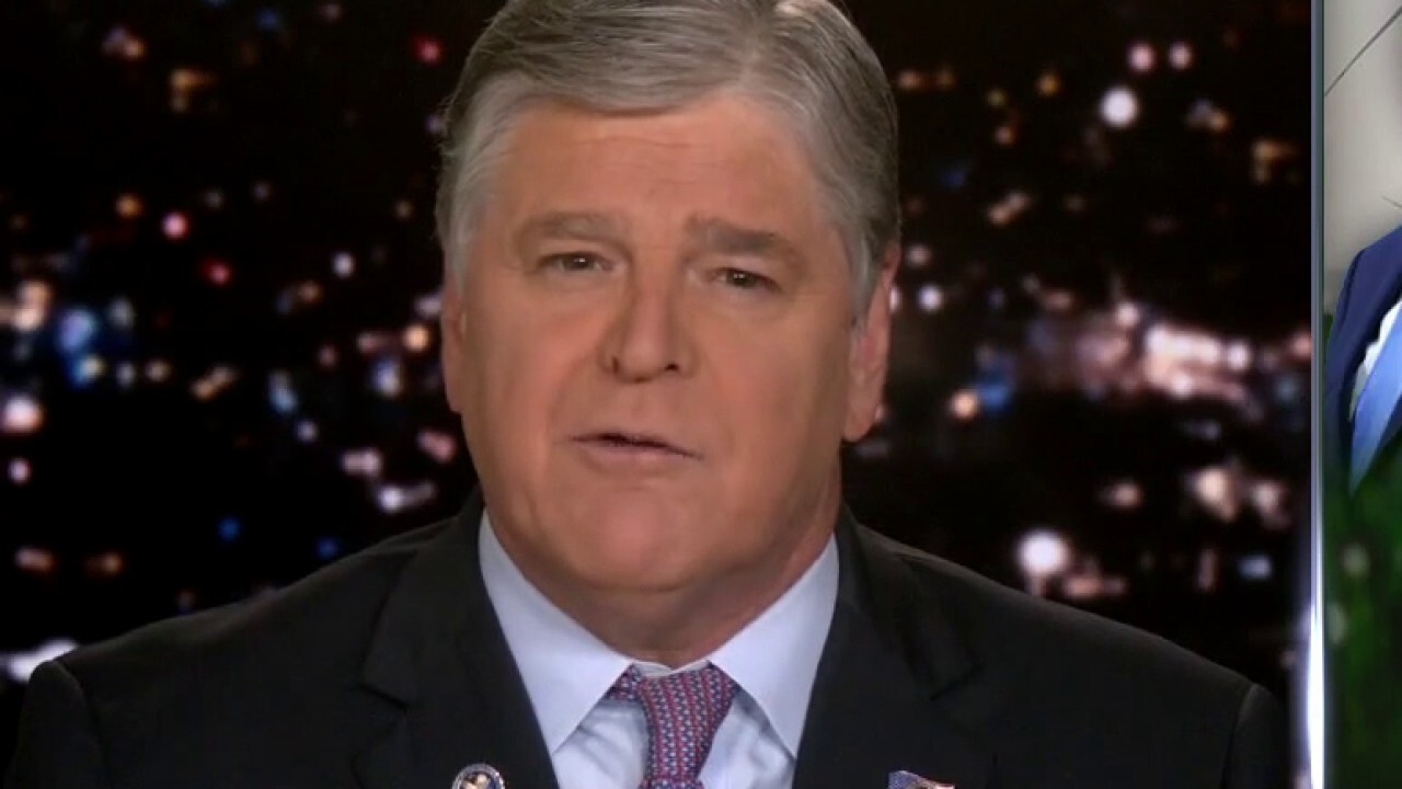 Sean Hannity slams Biden's economic delusions with country barreling into 'economic suffering'