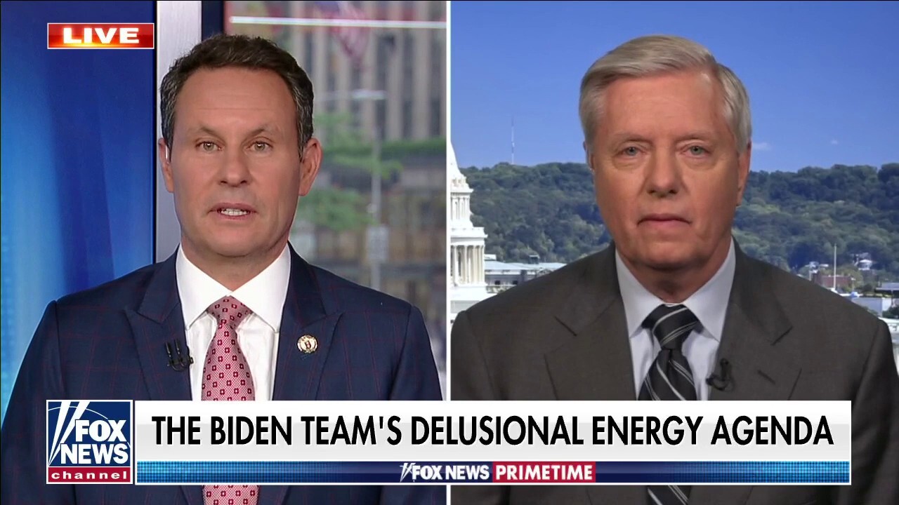 Lindsey Graham: Biden's admin's response to pipeline hack was 'dumbest thing in the world'