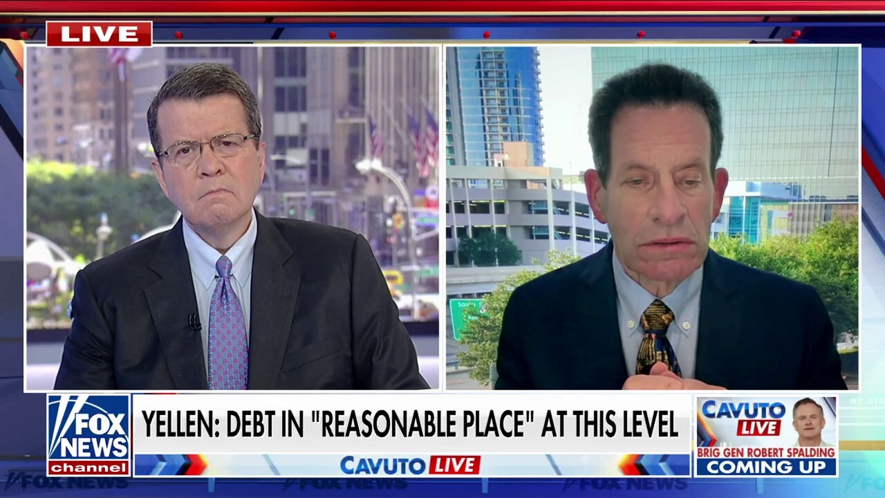 The issue is not the debt, it's the 'stupid government spending': Ken Fisher