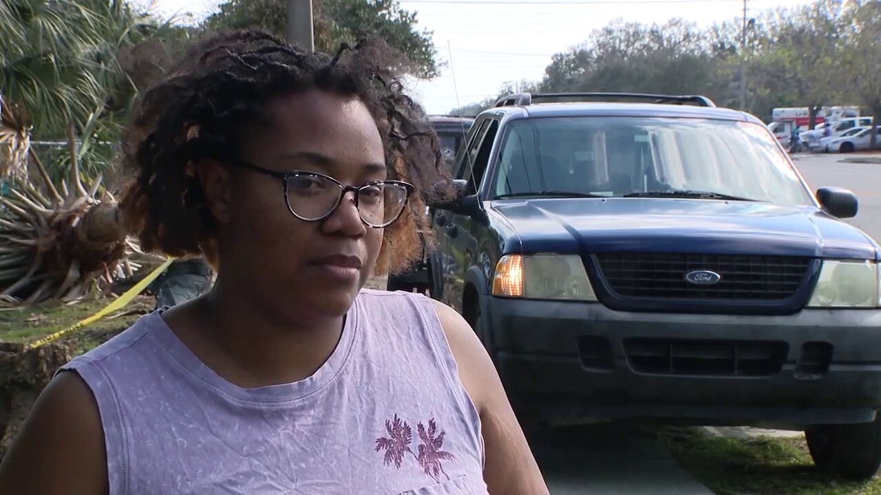 Florida resident grateful to be alive after cars crash into home