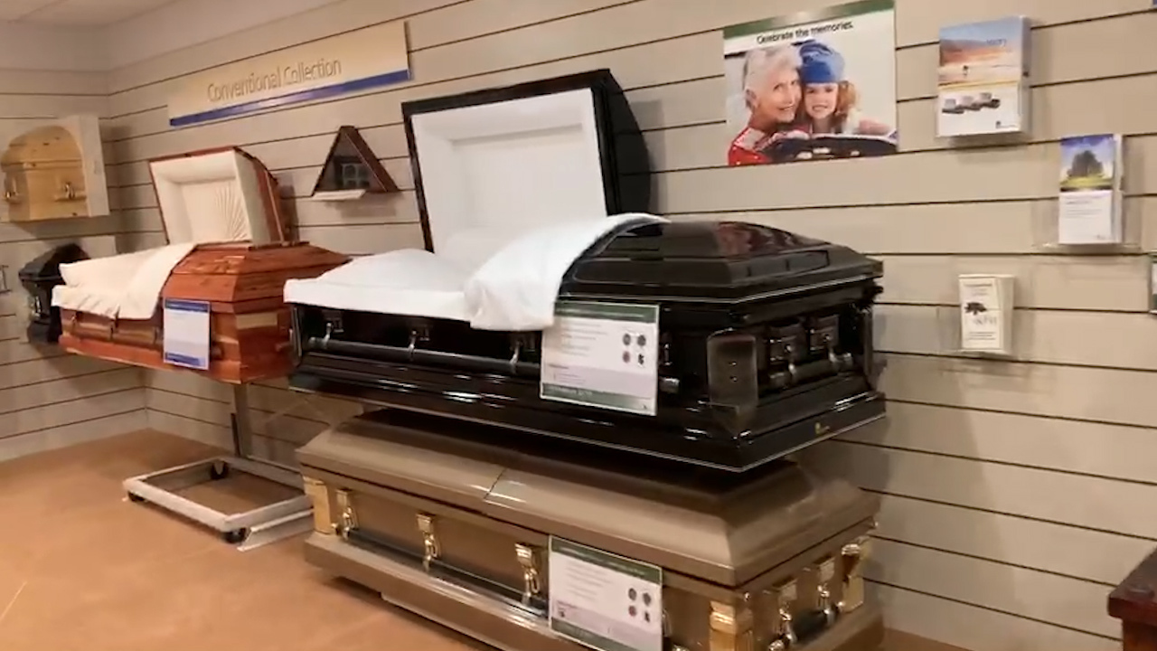COVID-19 prompts changes in the funeral industry