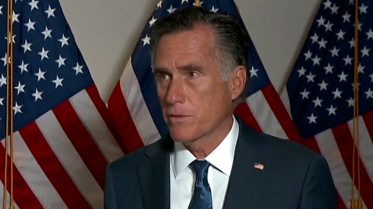 Romney backs GOP plan to nominate SCOTUS justice