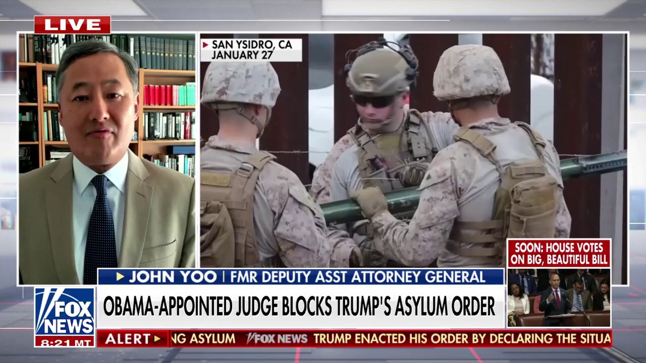 Obama-appointed judge blocks Trump order on migrant asylum claims