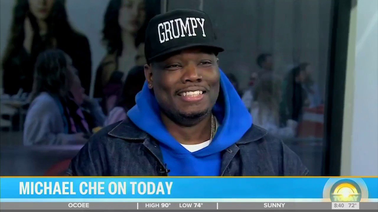 Michael Che dismisses Shane Gillis' controversial 'SNL' monologue