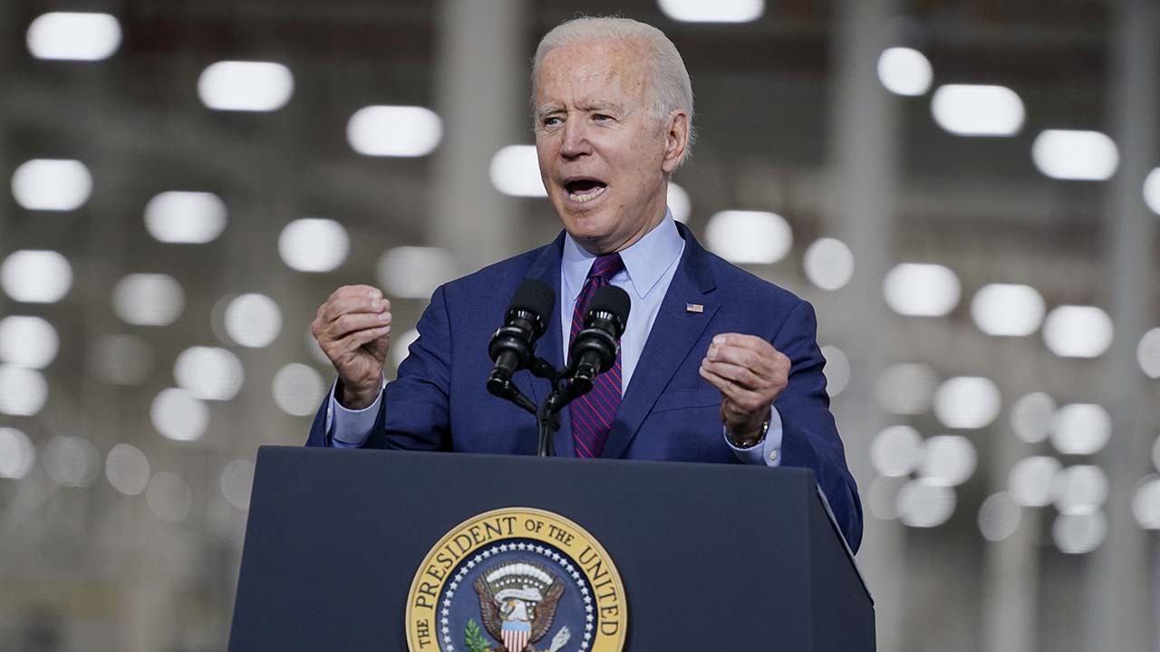 Biden is putting 'America last' by shutting down pipelines: Sen. Cotton