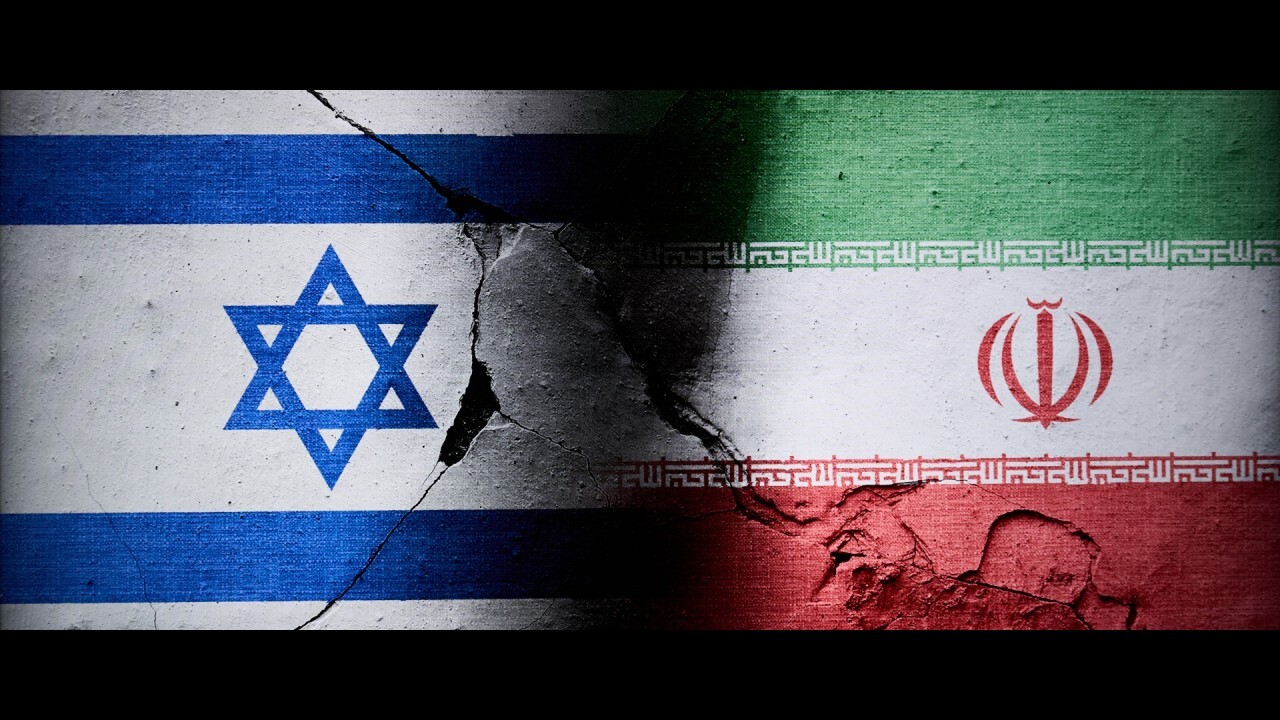 Former Israeli prime minister: Israel's goal is to 'weaken' the Iranian regime