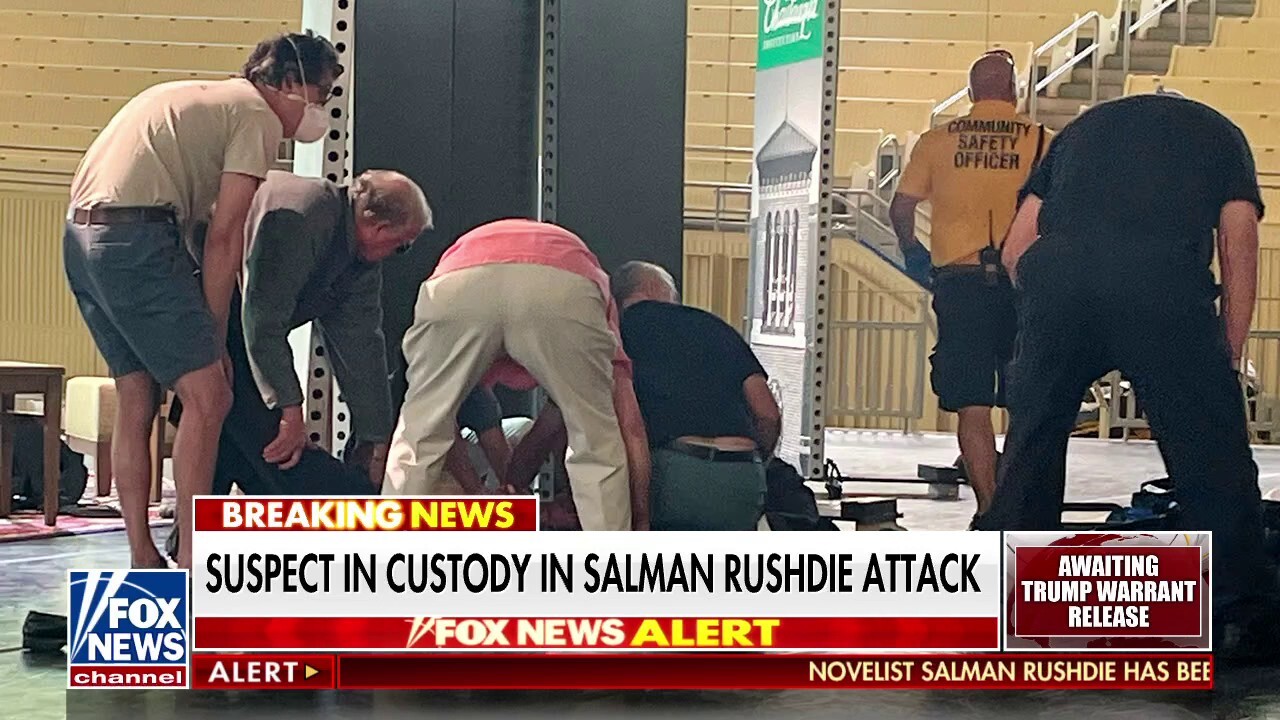 Fox News' Bryan Llenas reports from Chautauqua, New York, where Iranian author Salman Rushdie was stabbed and rushed to the hospital