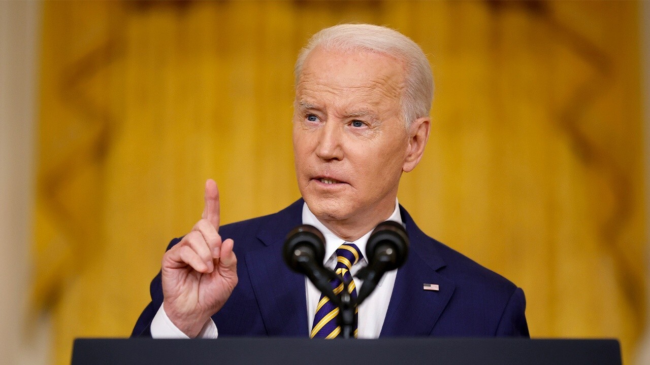 Biden talks about democracy but violates the law: Larry Kudlow