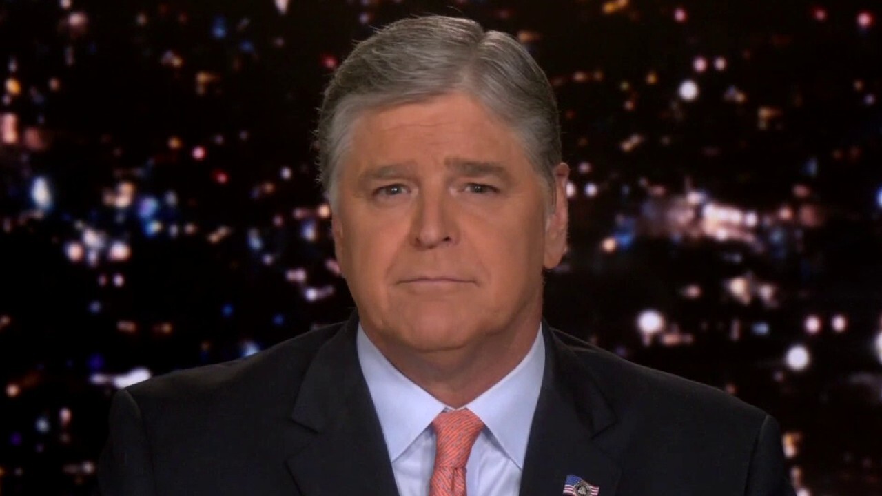 Hannity: Biden administration 'has zero plans' to rescue any Americans in Afghanistan