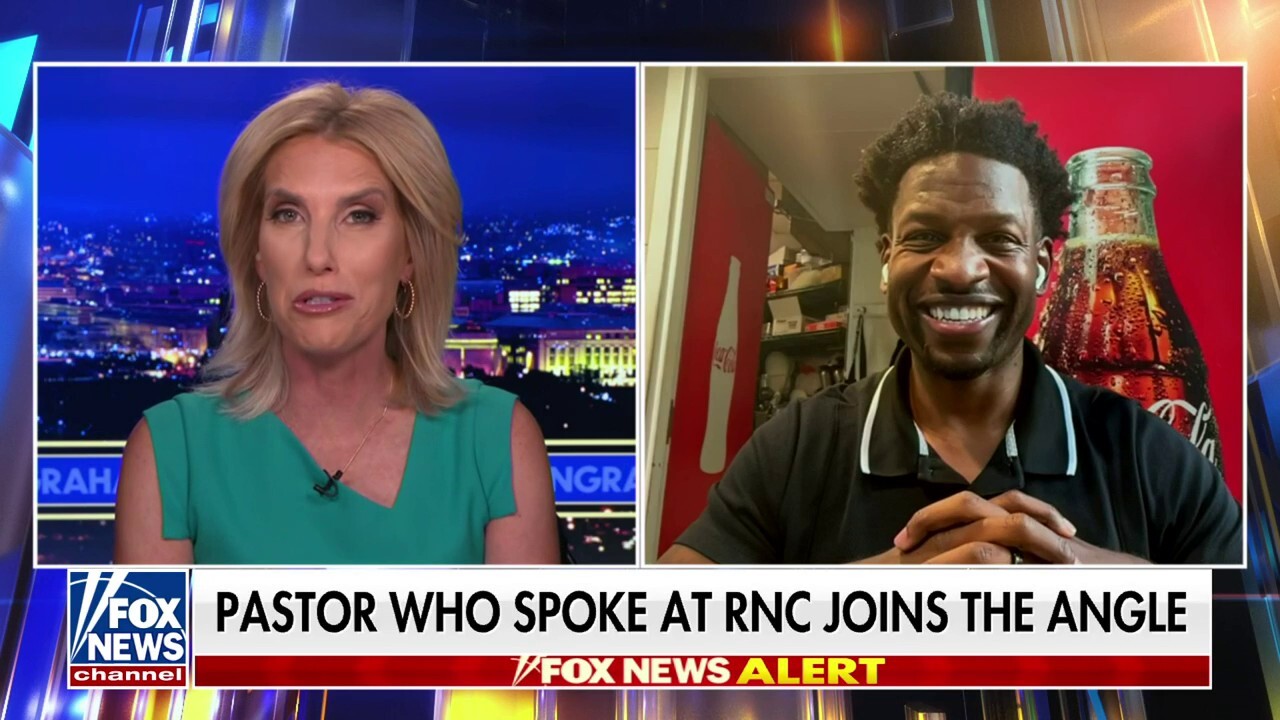  Pastor Lorenzo Sewell: Democrats have 'hijacked us' and we're 'coming back home'