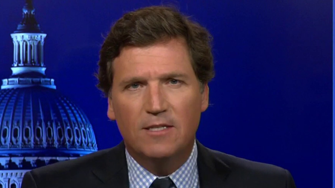 Tucker Carlson: Queen Elizabeth was the last living link to a truly great Britain