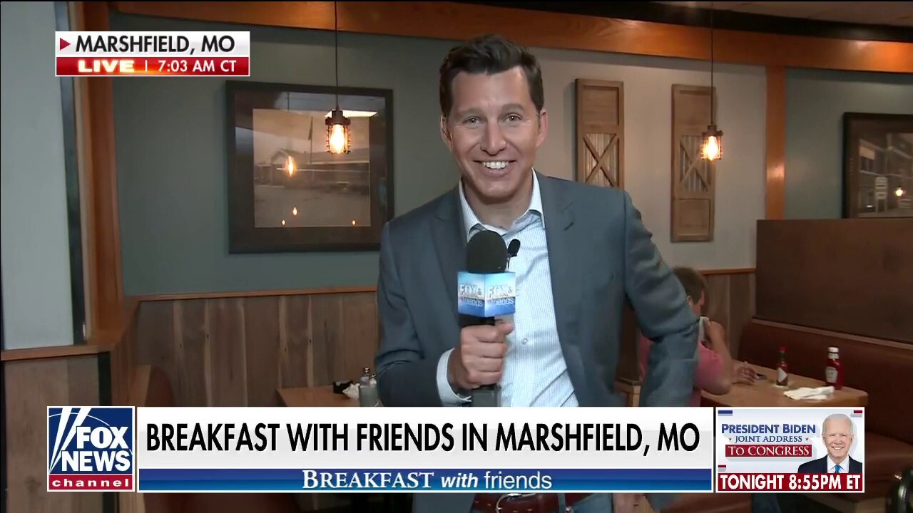 Will Cain gives birthday shout-out to son during Breakfast with 'Friends'