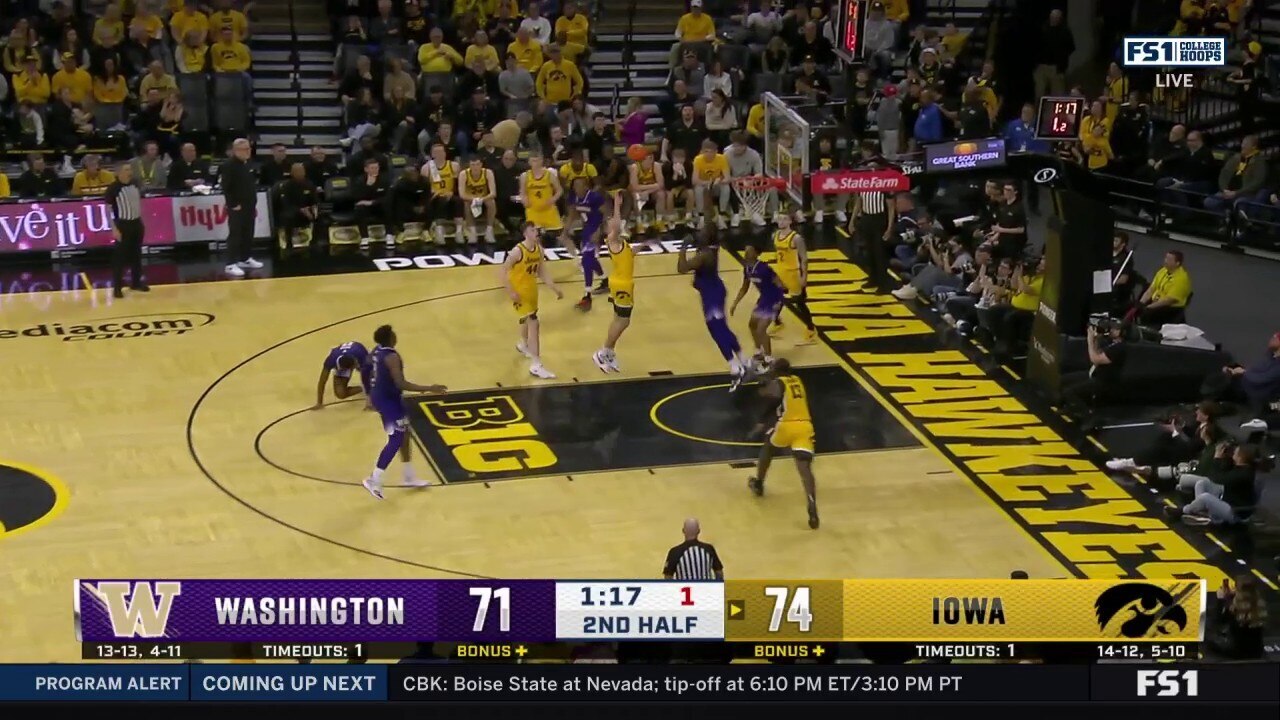 Payton Sandfort sinks clutch floater, helping Iowa defeat Washington