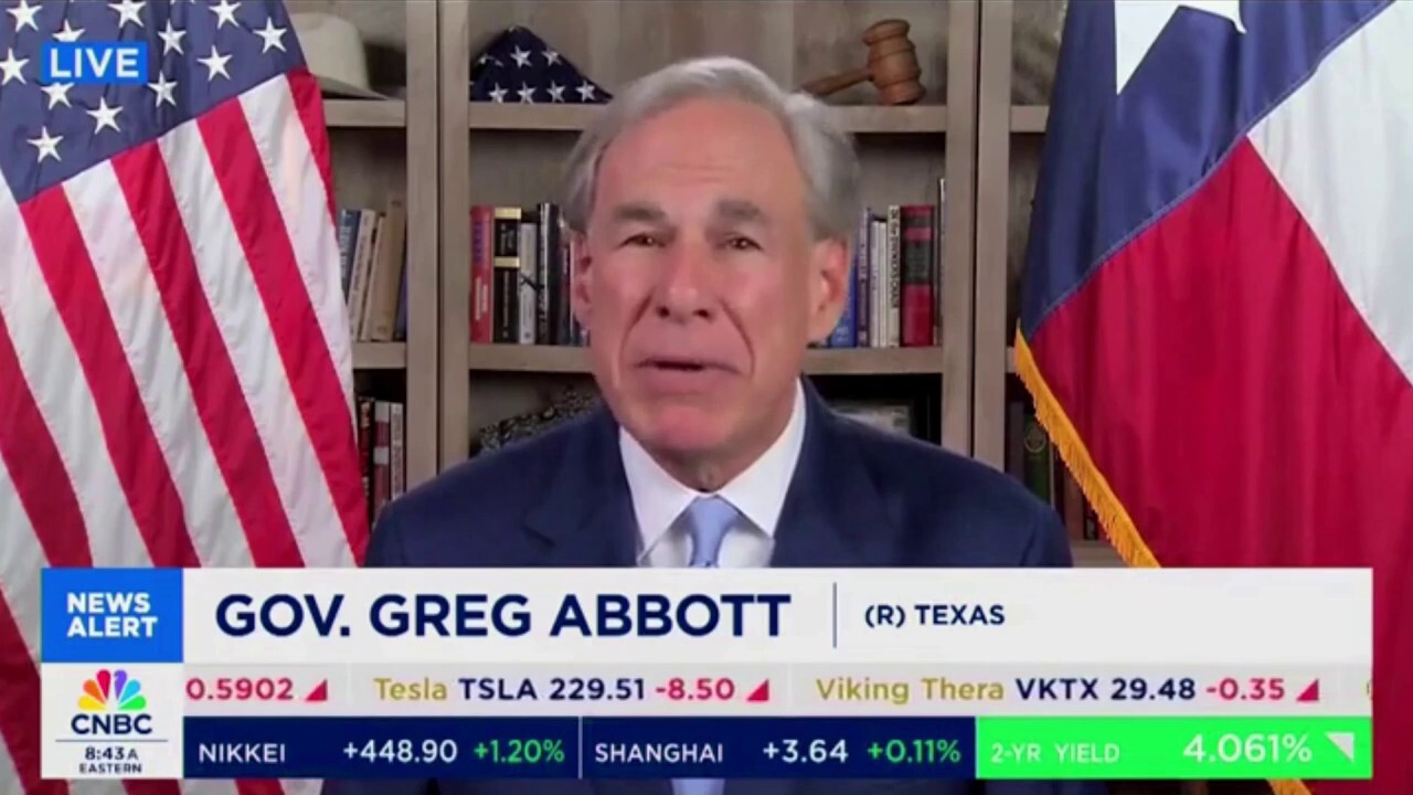 Texas Gov. Greg Abbott says daily border crossings in El Paso have plummeted under Trump