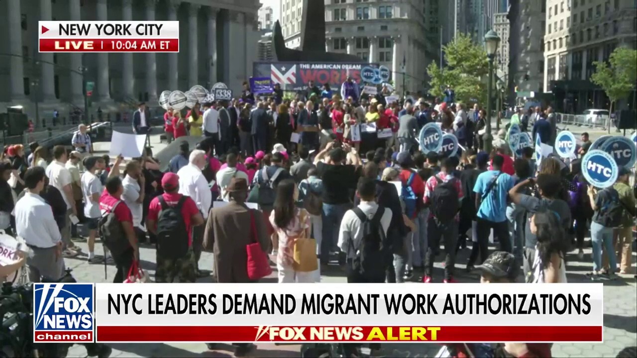 NYC officials, labor unions demand work permits for migrants
