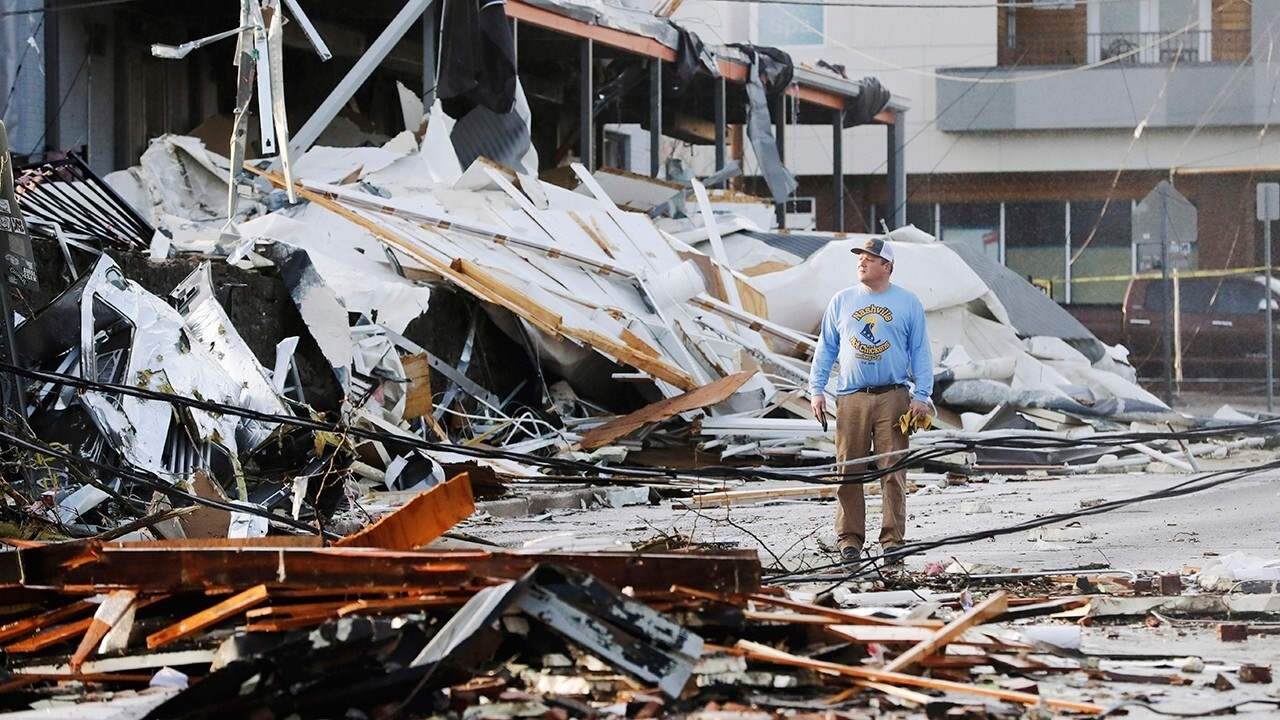 9 dead, thousands without power after tornadoes rip through Tennessee